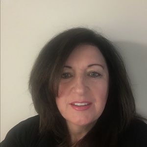 Meet your Posher, Evelyn